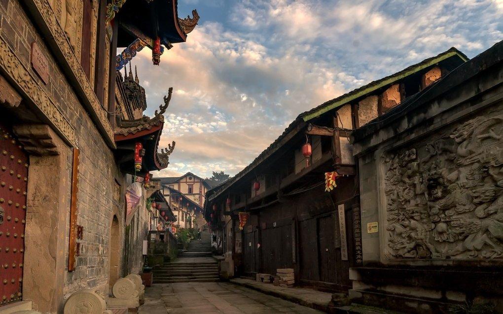 属猪终身幸运色 属猪2024最旺的颜色